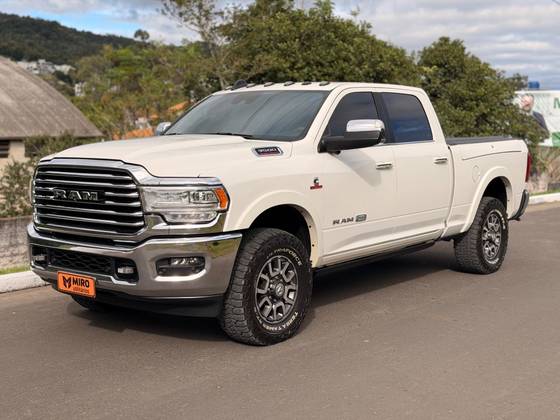 RAM 3500 6.7 I6 TURBO DIESEL LIMITED LONGHORN CD 4X4 AUTOMÁTICO RAM 3500 6.7 I6 TURBO DIESEL LIMITED LONGHORN CD 4X4 AUTOMÁTICO